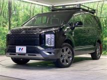 2020 Mitsubishi Delica D5