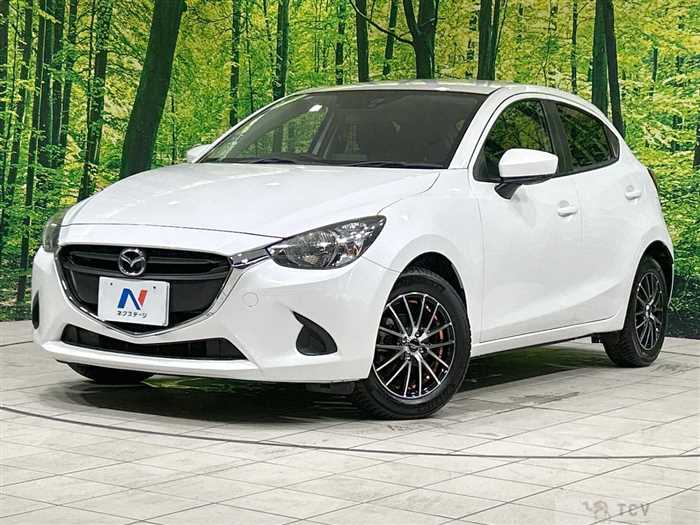 2018 Mazda Demio