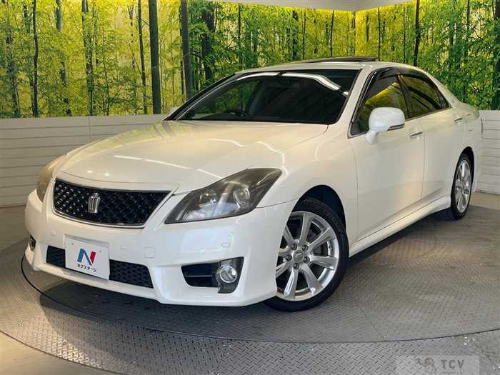 2011 Toyota Crown