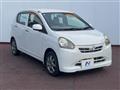 2013 Daihatsu Mira Es