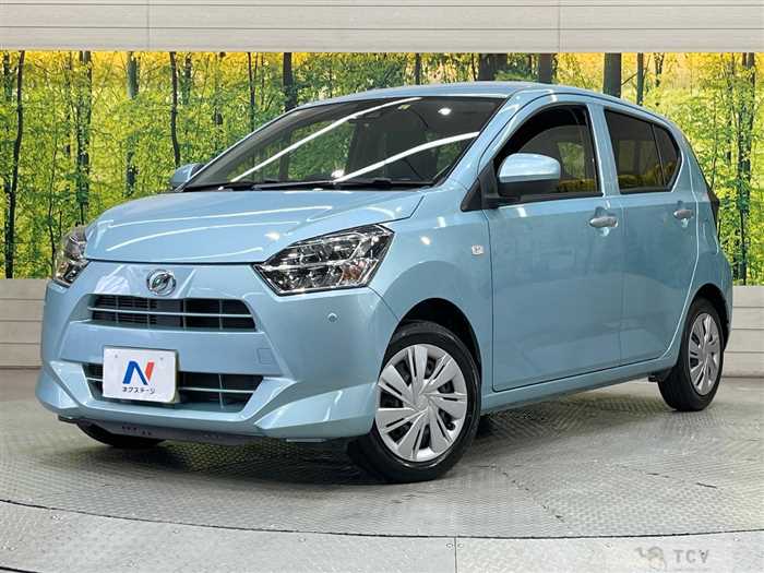 2018 Daihatsu Mira Es