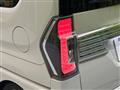 2017 Daihatsu Tanto