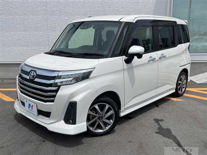 2022 Toyota Roomy