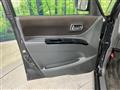 2011 Nissan ROOX