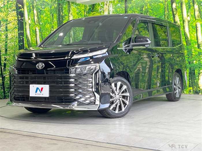 2023 Toyota Voxy