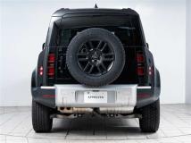 2025 Land Rover Defender