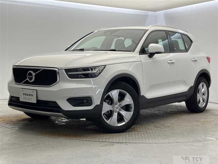 2021 Volvo XC40