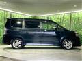 2012 Toyota Voxy