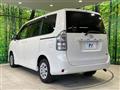 2013 Toyota Voxy