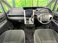 2013 Toyota Voxy