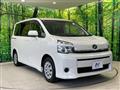 2013 Toyota Voxy