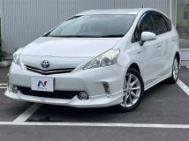 2013 Toyota PRIUS α