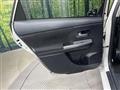 2014 Toyota PRIUS α