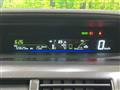 2011 Toyota PRIUS α