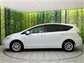 2012 Toyota PRIUS α