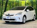 2013 Toyota PRIUS α