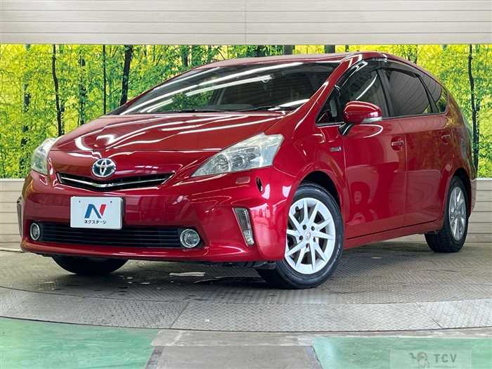 2013 Toyota PRIUS α