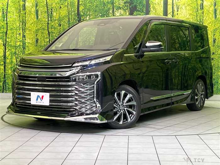 2022 Toyota Voxy