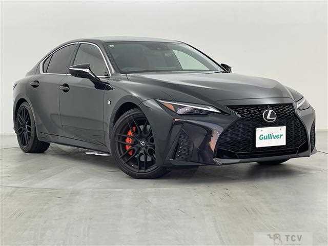 2021 Lexus IS