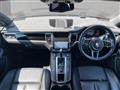 2015 Porsche Macan