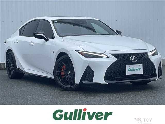 2021 Lexus IS