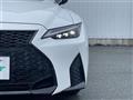 2021 Lexus IS