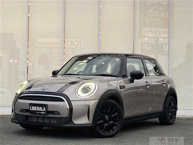 2021 BMW MINI