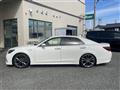 2017 Toyota Crown Hybrid
