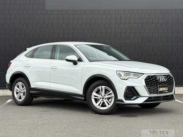 2022 Audi Q3