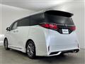 2023 Toyota Alphard Hybrid