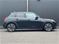 2021 BMW MINI