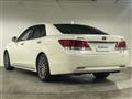 2013 Toyota Crown Majesta