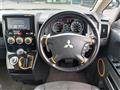 2017 Mitsubishi Delica D5