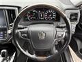2017 Toyota Crown Hybrid