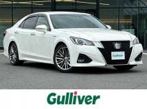 2017 Toyota Crown Hybrid
