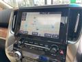 2017 Toyota Alphard Hybrid