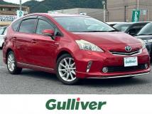 2011 Toyota PRIUS α