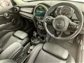 2019 BMW MINI