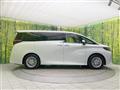 2025 Toyota Alphard Hybrid