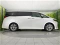 2025 Toyota Alphard Hybrid