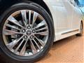 2024 Toyota Alphard Hybrid
