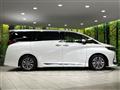 2025 Toyota Alphard Hybrid