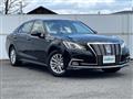 2017 Toyota Crown Hybrid