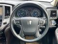 2017 Toyota Crown Hybrid
