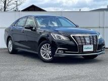 2017 Toyota Crown Hybrid