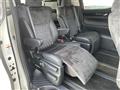 2016 Toyota Alphard Hybrid