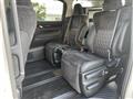 2016 Toyota Alphard Hybrid