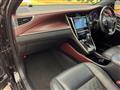 2017 Toyota Harrier Hybrid