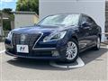 2013 Toyota Crown Hybrid