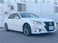 2013 Toyota Crown Hybrid